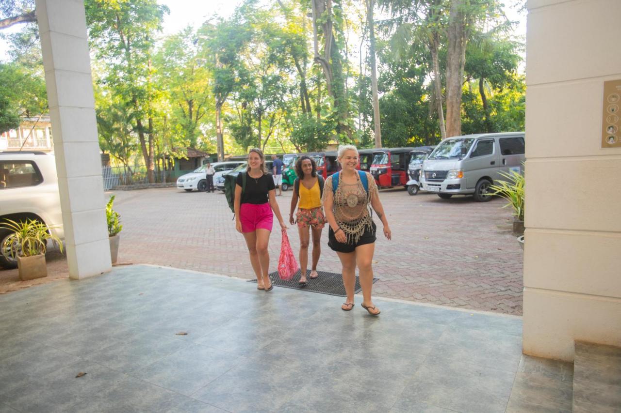 Hotel Eden Garden Sigiriya Exteriér fotografie